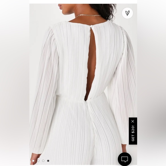 Consistent Cutie White Plisse Balloon Sleeve Romper - Picture 5 of 5